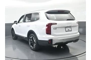 $33700 : Kia Telluride 2024 S 4dr SUV thumbnail