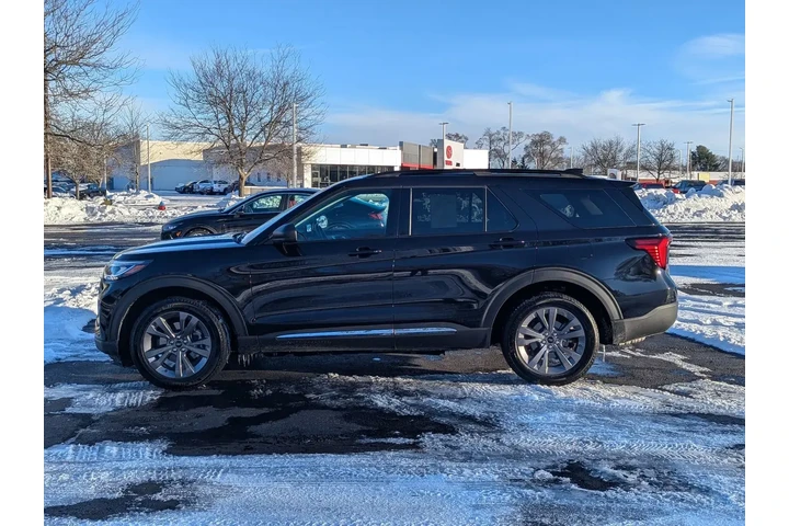 $38999 : Ford Explorer 2025 AWD Activ image 2