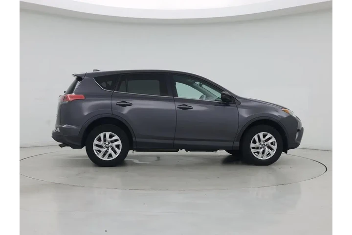 $15998 : Toyota RAV4 2018 AWD LE 4dr image 7
