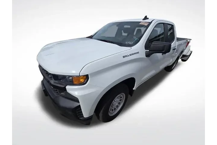 $31900 : Chevrolet Silverado 1500 202 image 4