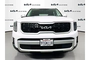 $34017 : Kia Telluride 2025 LX 4dr SU thumbnail