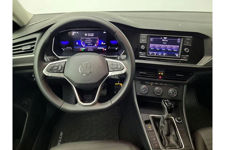 $20998 : Volkswagen Jetta 2024 S 4dr image 10