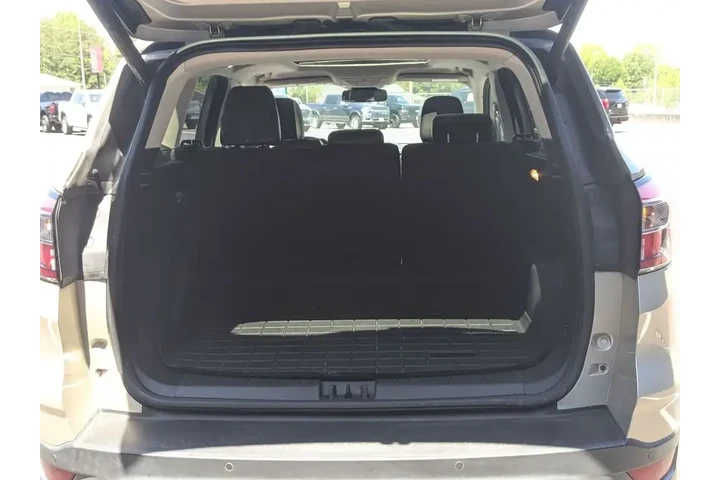$14860 : Ford Escape 2018 AWD Titaniu image 8