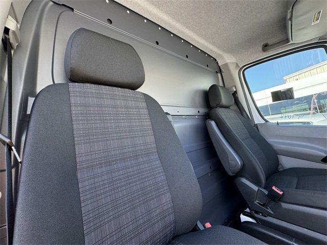 $44999 : 2017 Freightliner Sprinter Ca image 6