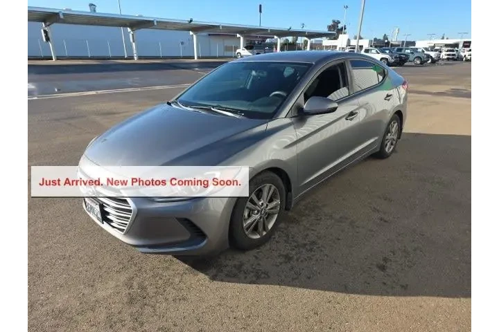 $9900 : Hyundai ELANTRA 2018 SEL 4dr image 3