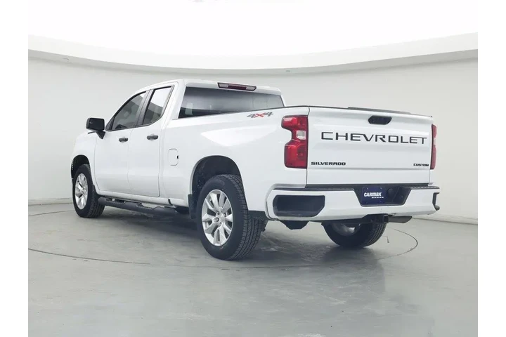 $29998 : Chevrolet Silverado 1500 202 image 2