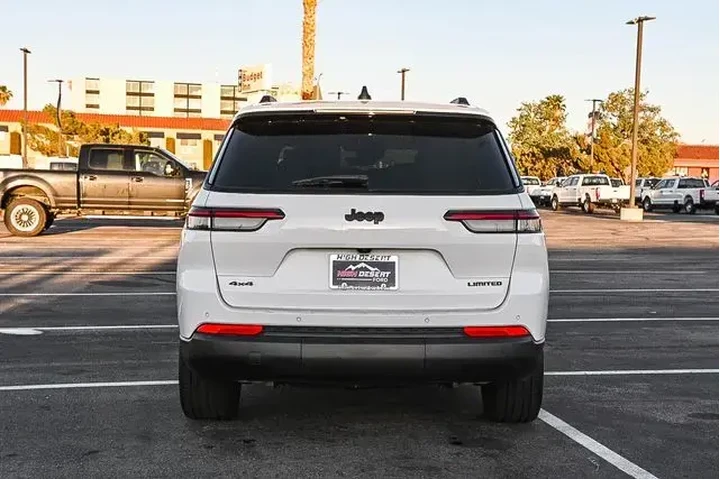 $39788 : Jeep Grand Cherokee L 2025 4 image 8