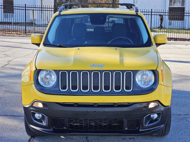 $6995 : 2016 Renegade Latitude image 2