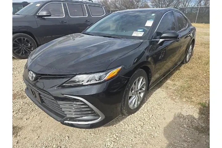 $23343 : Toyota Camry 2024 LE 4dr Sed image 1