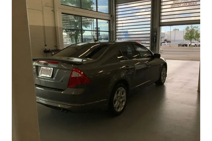 $6491 : Ford Fusion 2010 SE 4dr Seda image 4