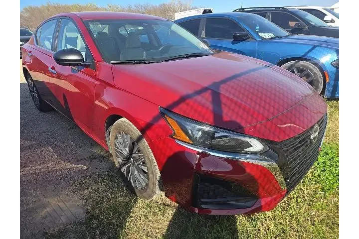 $18797 : Nissan Altima 2025 2.5 SV 4d image 4