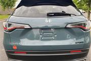 $28310 : PRE-OWNED 2024 HONDA HR-V SPO thumbnail