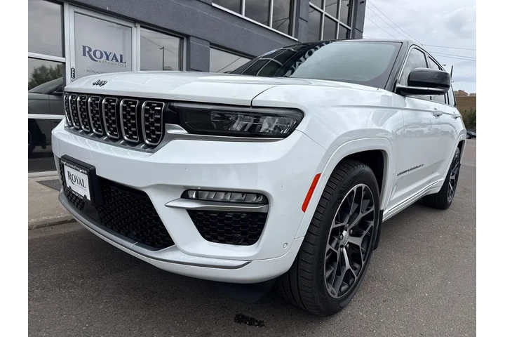 $24995 : 2022 Grand Cherokee Summit Re image 2