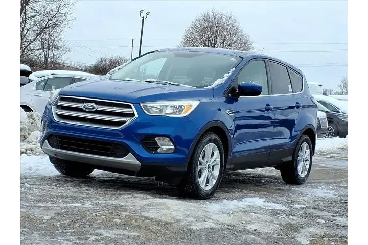$11998 : Ford Escape 2017 SE 4dr SUV image 1