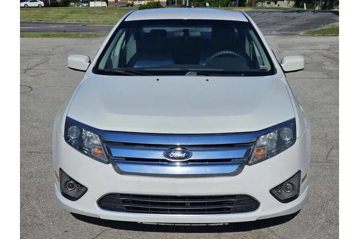 $4995 : 2012 Fusion SE image 2