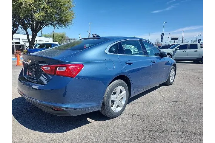 $19997 : Chevrolet Malibu 2024 LS 4dr image 3
