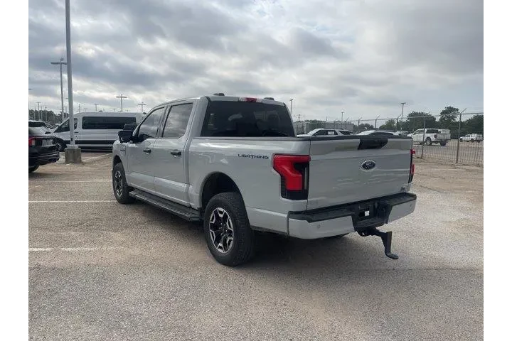 $36959 : Ford F-150 Lightning 2023 AW image 4