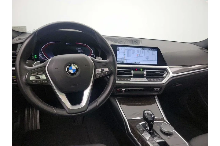 $24998 : BMW 3 Series 2021 330e 4dr S image 9