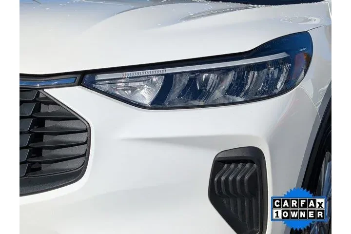 $22550 : Ford Escape 2023 AWD Active image 9