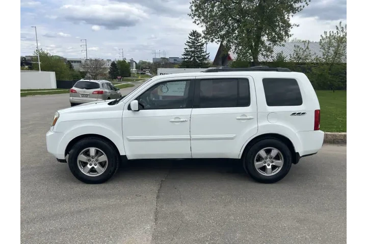 $7490 : 2011 Pilot EX-L w/Navi image 3