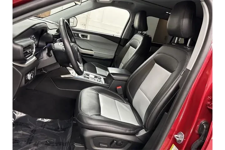 $27112 : Ford Explorer 2023 AWD XLT 4 image 3