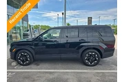 $27449 : Hyundai SANTA FE 2024 SE 4dr thumbnail