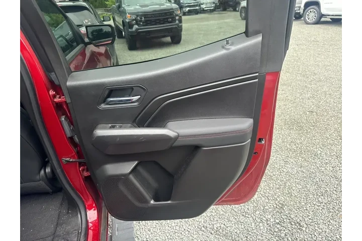 $36500 : Chevrolet Colorado 2023 4x4 Z7 image 8