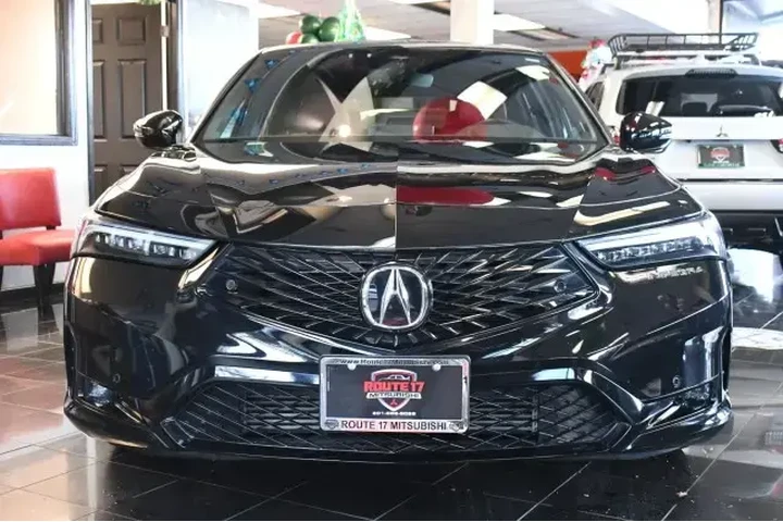 $27995 : Acura Integra 2023 4dr Liftb image 2