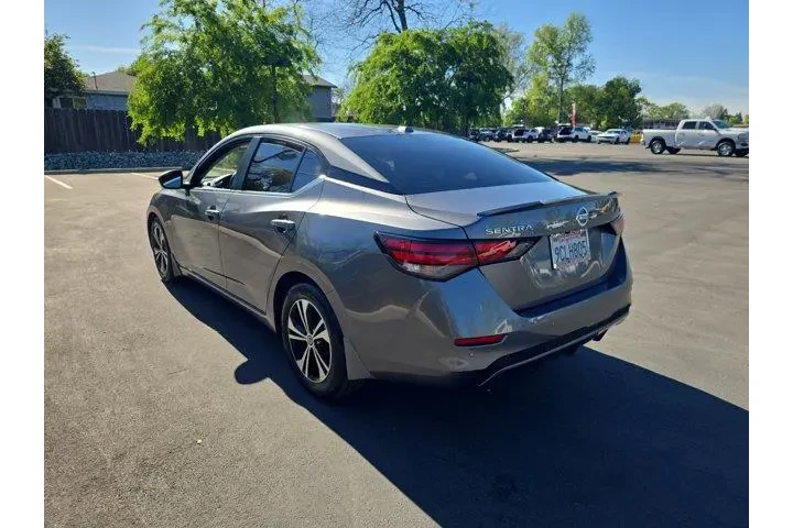 $17995 : Nissan Sentra 2022 SV 4dr Se image 5