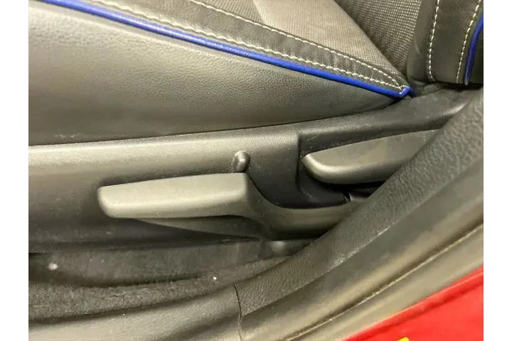 $15561 : Toyota Corolla 2017 L 4dr Se image 10