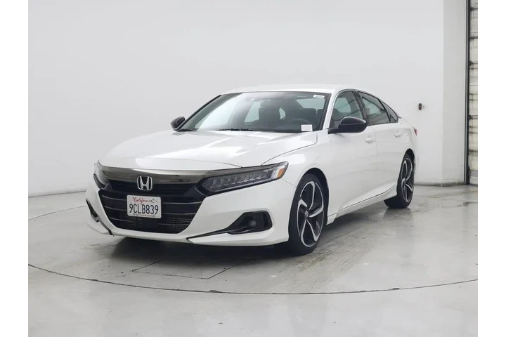 $27998 : Honda Accord 2022 Sport 4dr image 4