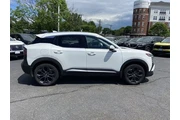 $20444 : Nissan Kicks 2025 AWD SR 4dr thumbnail