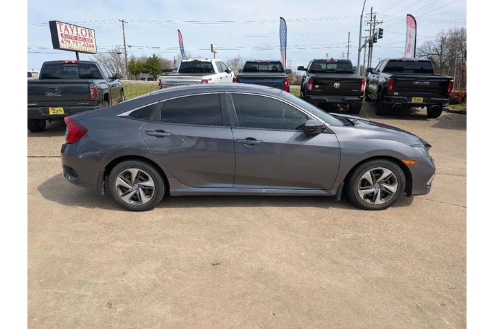 $17995 : 2019 Civic Sedan image 4