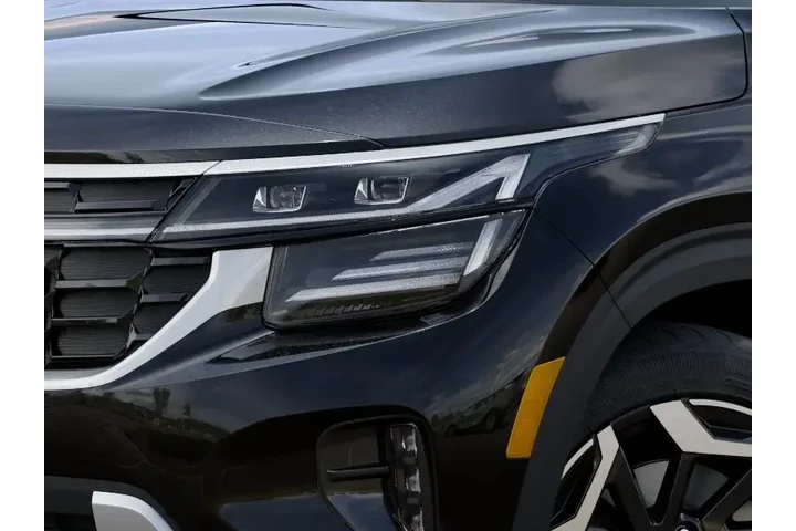 $26035 : Kia Seltos 2024 AWD SX 4dr S image 10