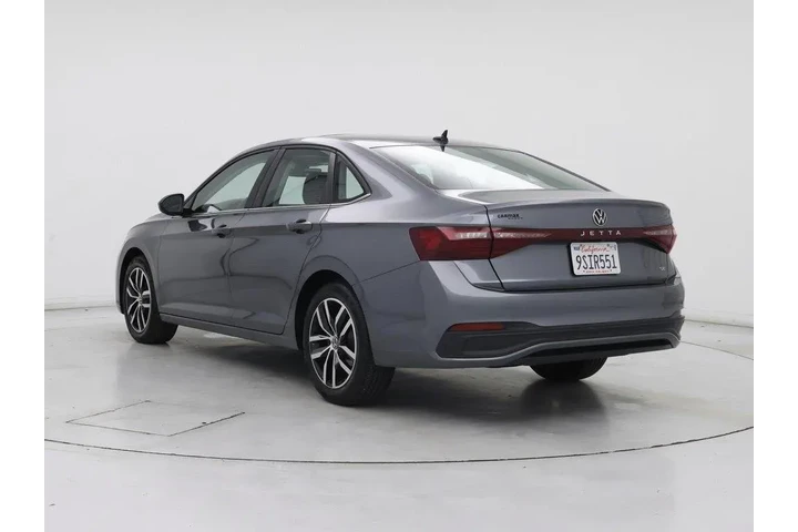 $21998 : Volkswagen Jetta 2025 SE 4dr image 2