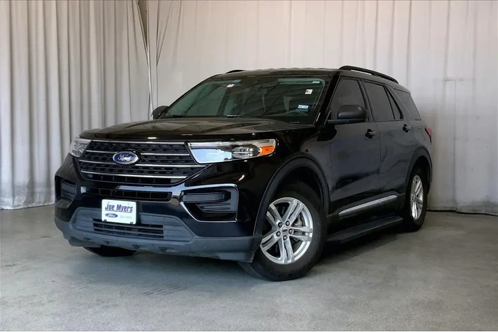 $11994 : Ford Explorer 2021 XLT 4dr S image 2