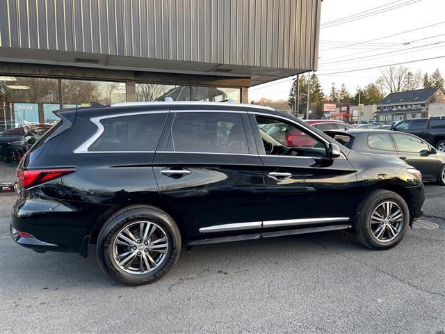 $15900 : 2017 QX60 image 8