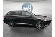 $13259 : Mitsubishi Outlander 2016 AW thumbnail
