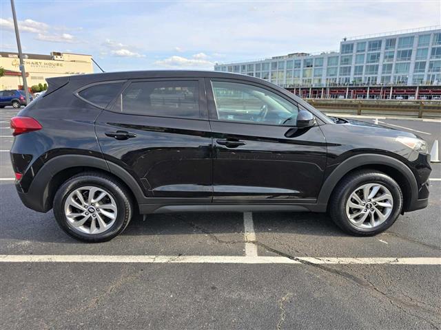 $12495 : 2018 HYUNDAI TUCSON image 10