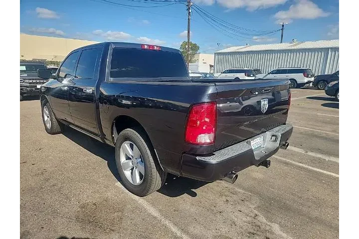 $18491 : Ram 1500 2016 4x2 Express 4d image 10