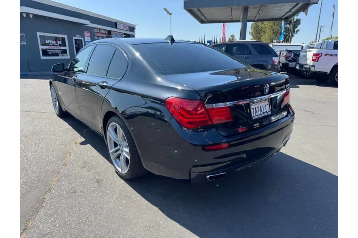 $9998 : 2012 BMW 7 Series 750i image 8