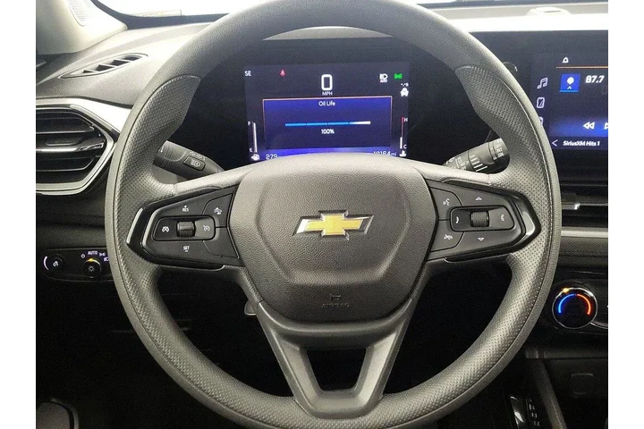 $21998 : Chevrolet Trailblazer 2025 L image 10