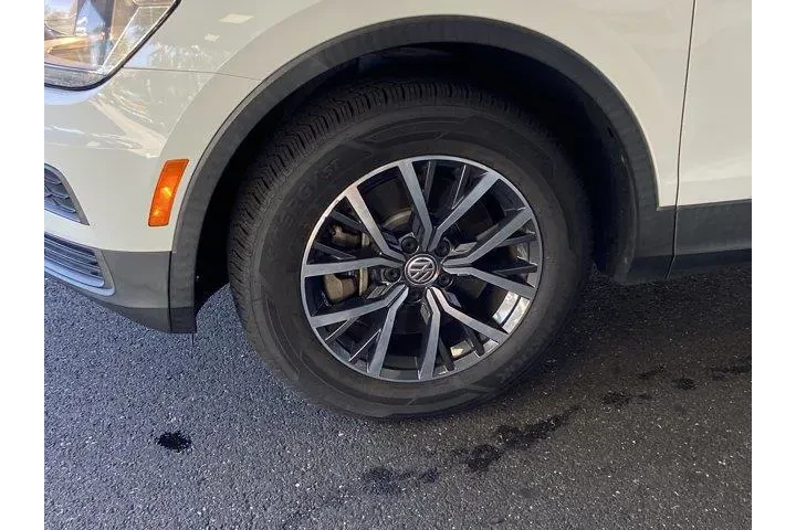 Volkswagen Tiguan 2018 AWD 2 image 9