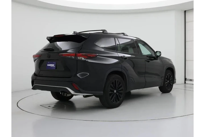 $39998 : Toyota Highlander 2024 XSE 4 image 8