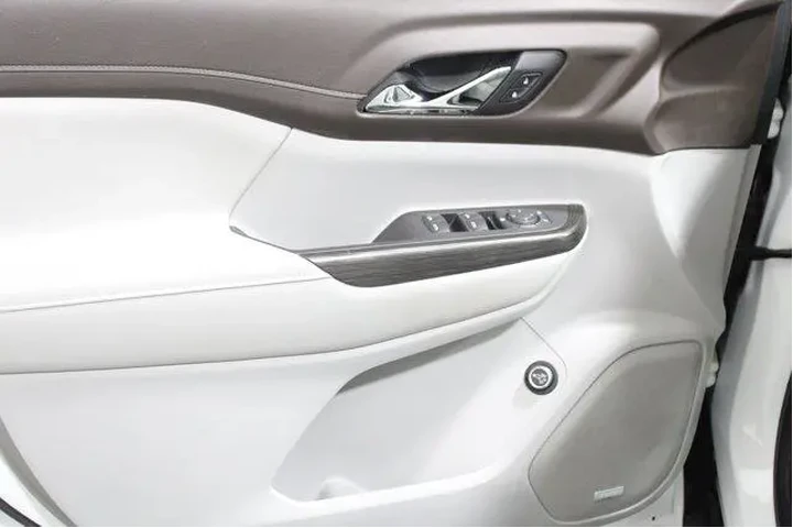 $22988 : GMC Acadia 2019 SLT-1 4dr SU image 3