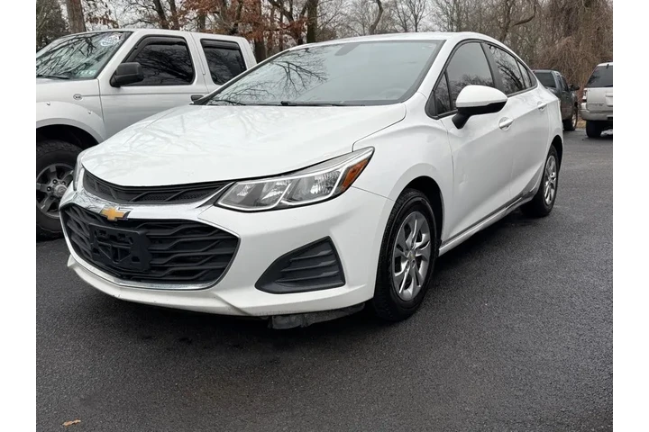 $8280 : 2019 Cruze image 3