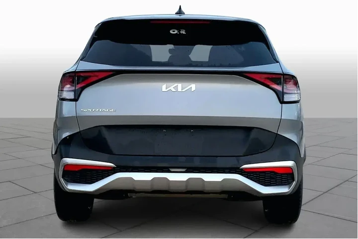 $22244 : Kia Sportage 2023 LX 4dr SUV image 5