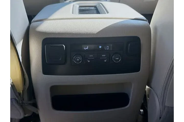 $39888 : GMC Yukon 2020 4x4 Denali 4d image 5