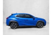 $26991 : Lexus UX 200 2022 4dr Crosso thumbnail