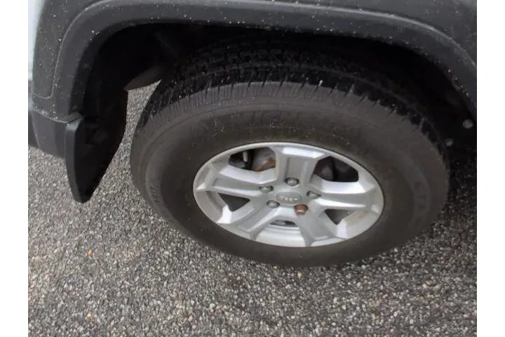 $27971 : Jeep Wrangler Unlimited 2020 image 4